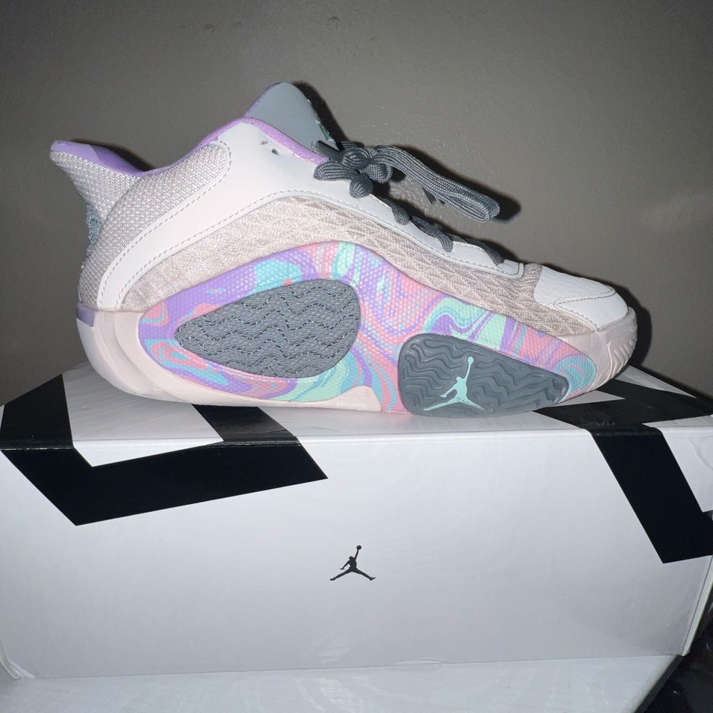JORDAN TATUM 2 (GS) big kids 5Y w/original box